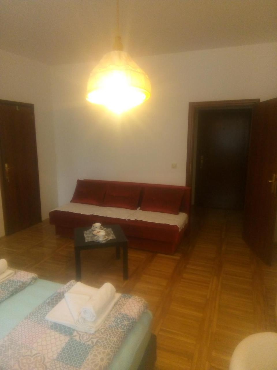 Ivana Center Нови-Сад Экстерьер фото